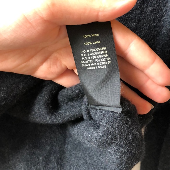 Wool aritzia sweater - Picture 3 of 3